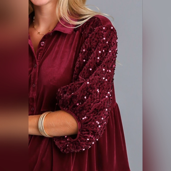 Umgee Burgundy Velvet Tunic Top - Picture 3 of 13